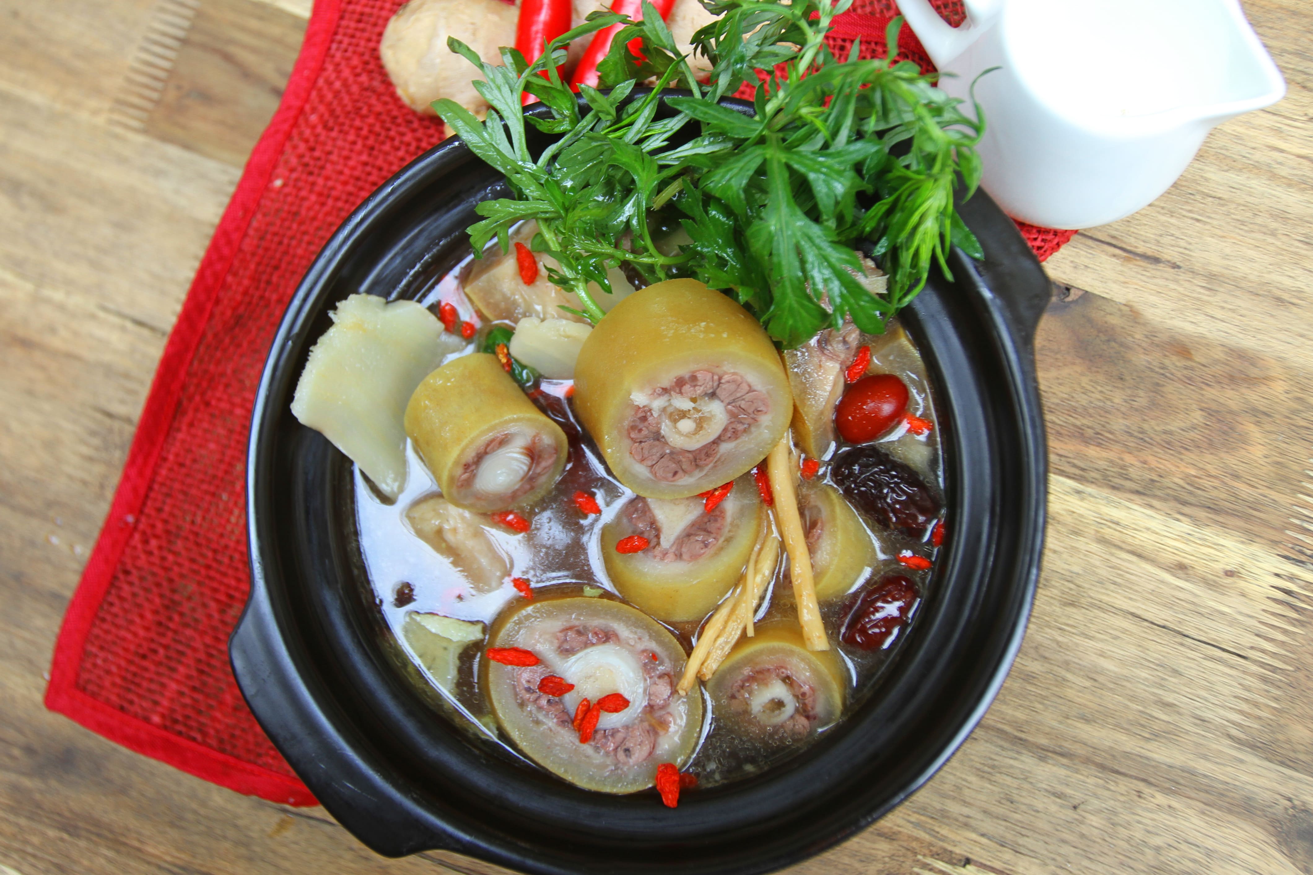 cửa hàng bán đuôi bò ở Hà Nội