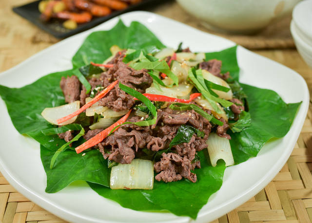 Tim bò xào lá lốt