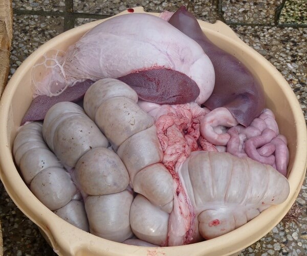 Cửa hàng bán lòng bò 